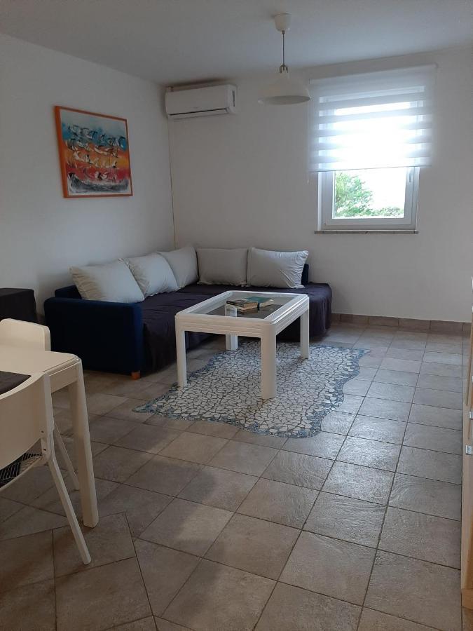Cosy, Sea View Apartment Porat โพราต ภายนอก รูปภาพ
